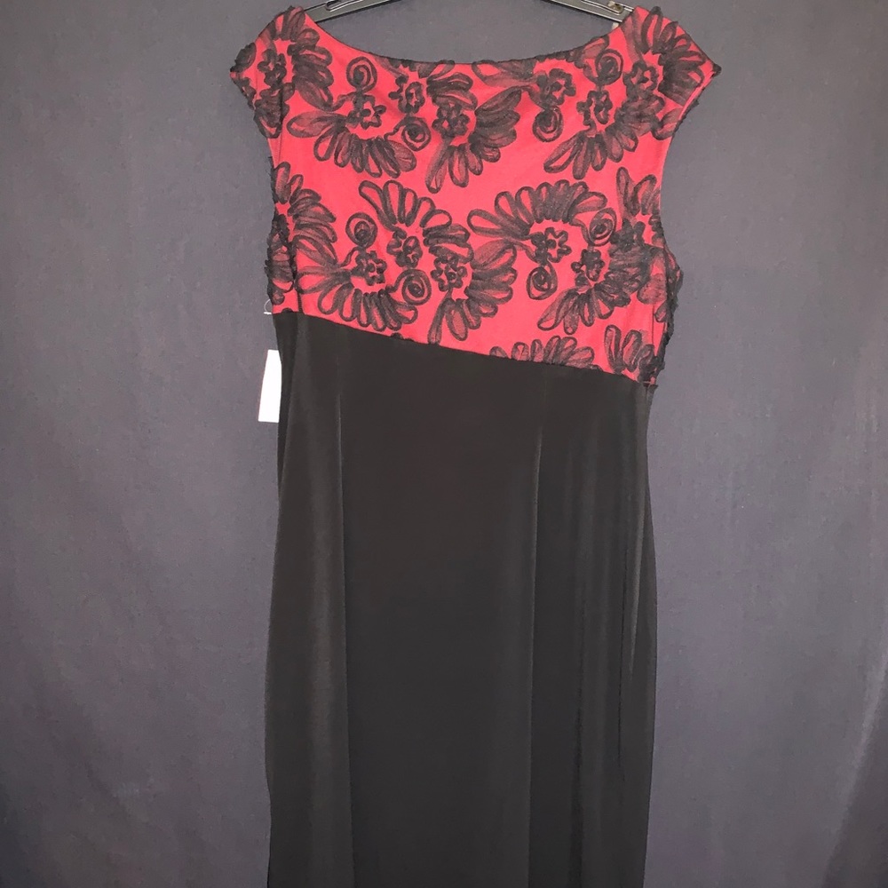 Dress Barn red and black cocktail dress